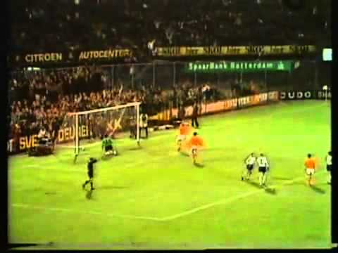 The Netherlands - East Germany 3 / 0 (Euro 80 Qualifier: Nov / 15 / 1978)