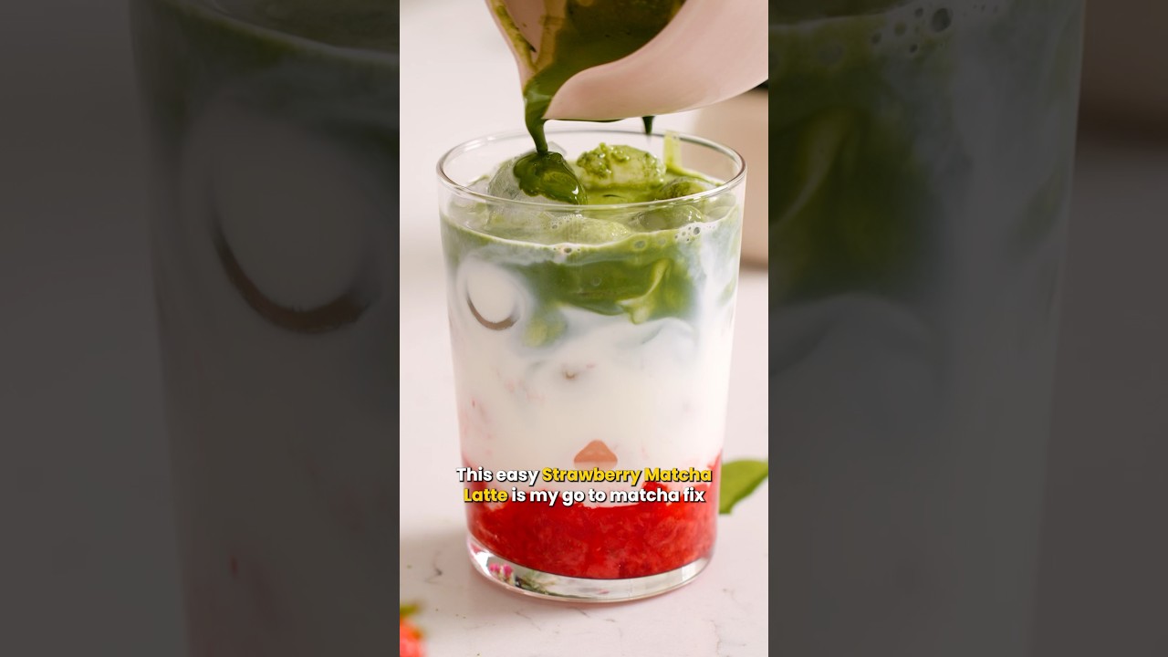 Perfect Strawberry Matcha Latte 🎀 #easyrecipe