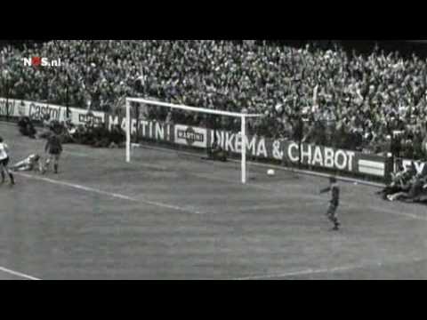1974 | (05-04-74) Feyenoord - FC Twente 3-2 (Kampioenswedstrijd)