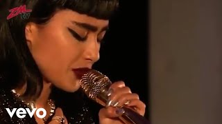 Natalia Kills - Saturday Night (Live Lounge Session)
