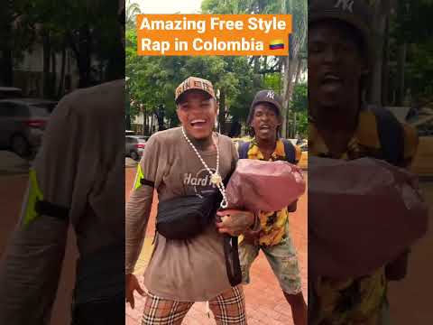 UNREAL FREESTYLE RAP ON THE STREETS OF CARTAGENA, COLOMBIA 🇨🇴
