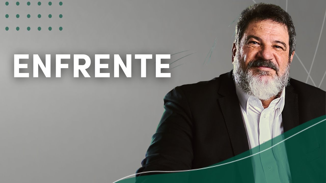 Ou senta e chora, ou levanta e enfrenta - Mario Sergio Cortella