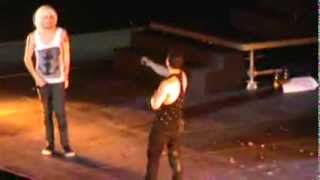 Carlos 'Electrico' Kendall con peluca -BTR en Chile (VII) #BTRTour2014 [15/02/14]