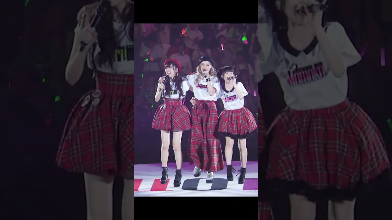 【#ライブ映像 公開中】Kiss！Kiss！Kiss！ / #Buono! (#嗣永桃子 #夏焼雅 #鈴木愛理) Buono!ライブ2017 〜Pienezza！〜