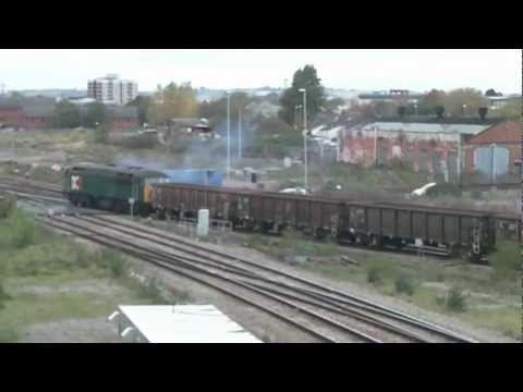 DCR 56303 ON 6Z56 SCRAP AT GLOUCESTER TRAMWAY 091112
