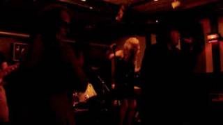 Psych-O-Daisies "Sometimes Good Guys Don't Wear White" LIVE at the Cantab, Cambridge, MA.
