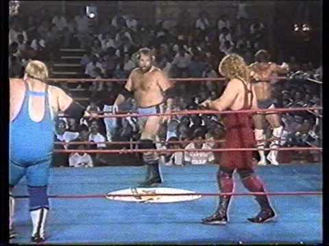 Dr Red Roberts & Rusty Brooks v John Harris & Del Apollo