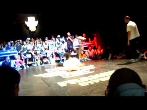 Redbull BC One 2015 France -- Nasso (Melting Force) vs Soso (Melting (Force)-- Quart Final