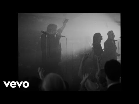 Russell Crowe, Indoor Garden Party - Let Your Light Shine ft. Marcia Hines