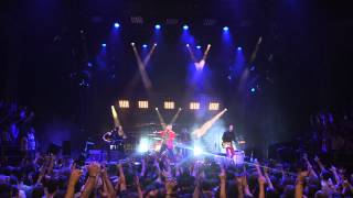 M Clan - Llamando a la tierra (Directo Price)