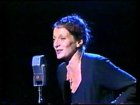 La Vie En Rose {Piaf ~ Broadway, 1981} - Jane Lapotaire