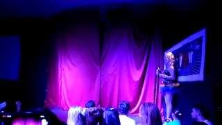 Rihanna Banks / Nowhere Love .