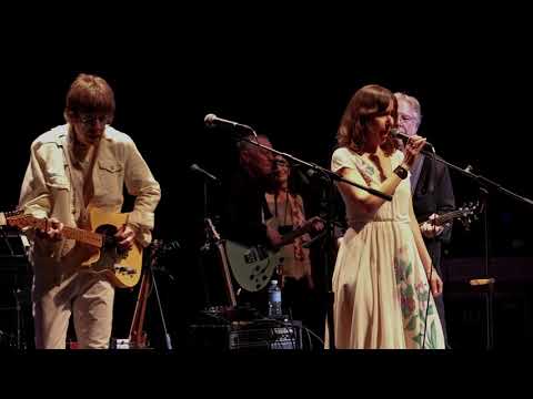 6), Wild Honey Orchestra-Fishin' Blues with Eleni Mandell, John Sebastian, and Elliot Easton