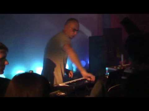 Charlie - Spacer Woman (Alexander Robotnick live edit)