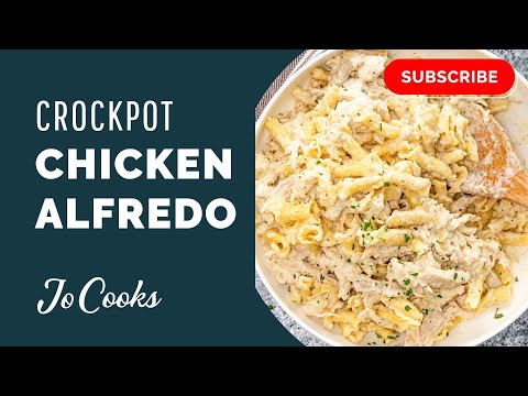 Crockpot Chicken Alfredo | JoCooks.com