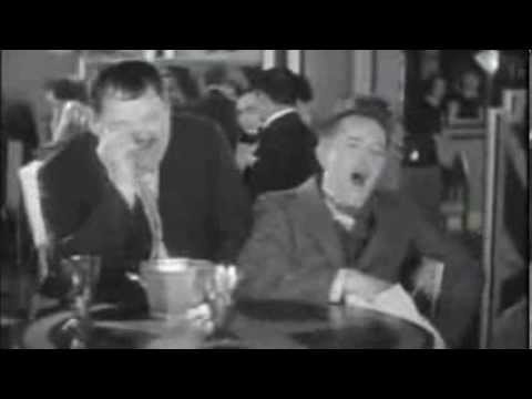 Il Palio di Tanaro secondo Stanlio e Ollio.