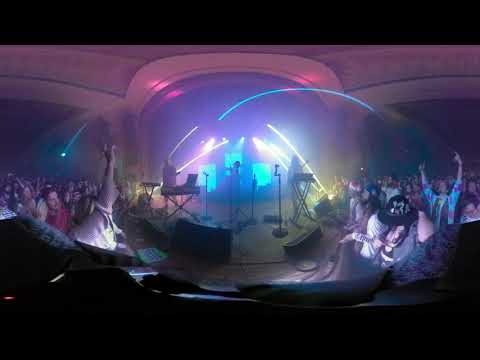 Sunsquabi - Halloween - Boulder Theater - roaming cam 2