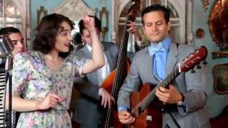 Avalon Jazz Band - Fit As A Fiddle (Singin' In the Rain)