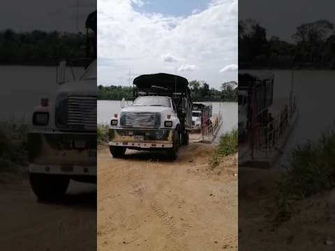 Desembarcando en Puerto Rico Meta 🇨🇴 #trucks #truckesvlogs #offroad #troquero #trucking #trailer