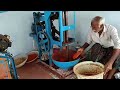 Kommuru Red Chilli Pounding Powder Mirchi Machine