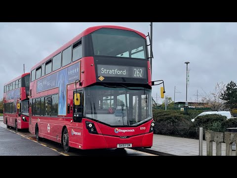FRV.London Bus Route 262: Gallions Reach Shopping Park - Estação Rodoviária de Stratford.Ônibus: 18919 (SK16 FDM)
