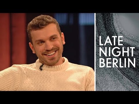 Edin Hasanovic talks about his acting career and Wendler | Late Night Berlin | ProSieben