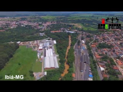 Sobrevoando Ibiá-MG