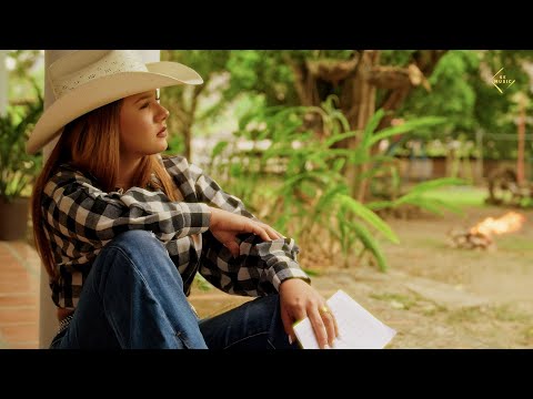 Reymaris González - Fugaz Compañía (Vídeo Oficial)