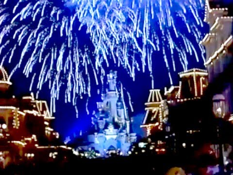 Disneyland Paris Souvenirs - Memories of an Unforgettable Adventure (1994)