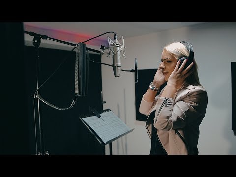 NENA - NENSI  / UDAJE SE LEPOTICA