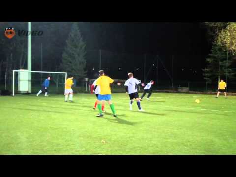 13. tydzień: AFC Canarinhos - UBS (FLS Jesień 2013)