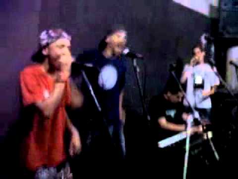 MC TROIA LEO DA LAGOA & LEANDRINHO   QUER NO  CARAI AO VIVO ELETRCO ENSAIO.