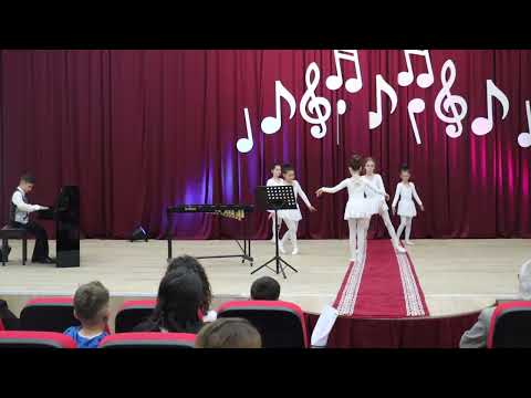 P.I.Tchaikovcky-"Dance of the sugar plum fairy"(The Nutcracker) -  Koncert për "Ditën e Shkollës"