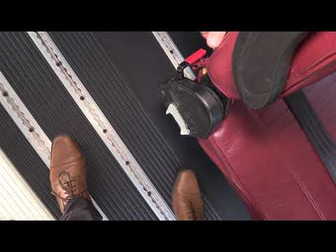 2006 Ford Startrans 11 Passenger ADA Shuttle Bus - S47491