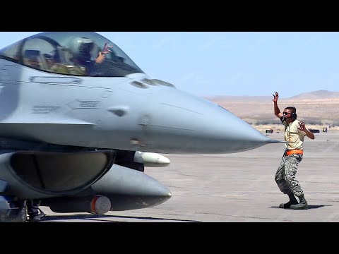 Skilled F-16 Crew Chief and Pilot Flash Weird Hand Signals Before Takeoff