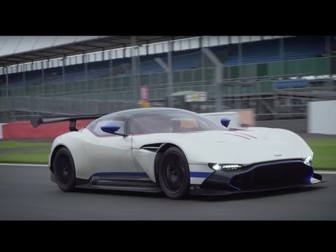 Aston Martin Vulcan driven l Flat out in the incredible £1.8m, 820bhp hypercar at Silverstone