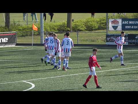 Eerste helft ASC Nieuwland JO16-`1 - DOVO JO16-1.