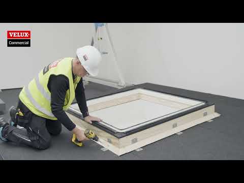 Installation video VELUX Modular Rooflight Monolights – Fixed module