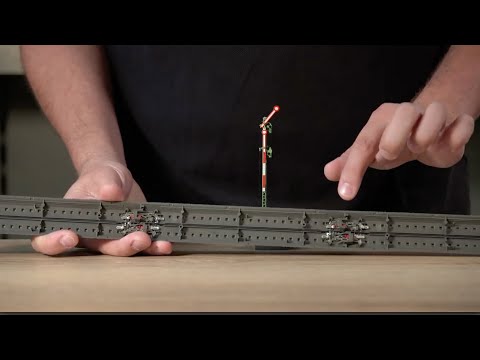 Lok vor einem Märklin Signal anhalten / Signal am Gleis mit Stopstelle anschließen