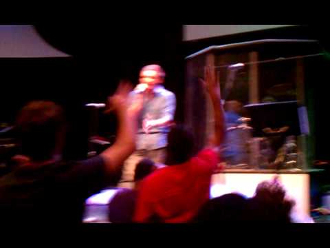 Steven Cooper/Akon "Better" (Live)