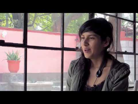 Carolina Mercado saxofonista de la Orquesta Nacional de Jazz de México en Canal Once.