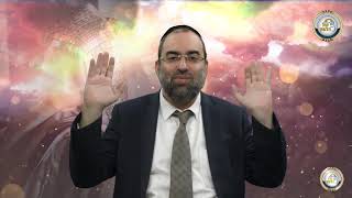 🏝 רוקע הארץ על המים, מסר של יציבות |📖טעם בתפילה -להתחבר ולהבין את התפילה עם הרב אלעזר קליין - פרק 20 (ארגון קול הלשון) - התמונה מוצגת ישירות מתוך אתר האינטרנט יוטיוב. זכויות היוצרים בתמונה שייכות ליוצרה. קישור קרדיט למקור התוכן נמצא בתוך דף הסרטון