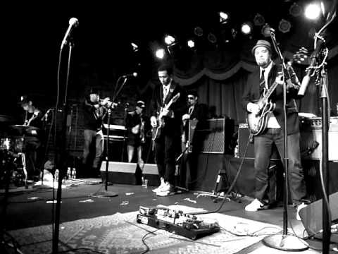 Bowlive Mardi Gras Night feat. Ivan Neville- Fire On The Bayou (Tue 3/8/11 Encore)