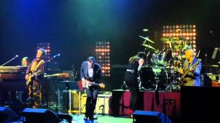 Beth Hart & Joe Bonamassa - Well Well Carré Amsterdam 29-6-2013 HD