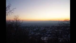 preview picture of video 'Timelapse mont du Lyonnais fevrier 2012 hd'