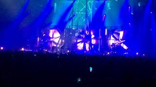 Andrius Mamontovas - Pėdos ant drėgno akmens (AM 50, Siemens arena, Vilnius, 2017 12 17)