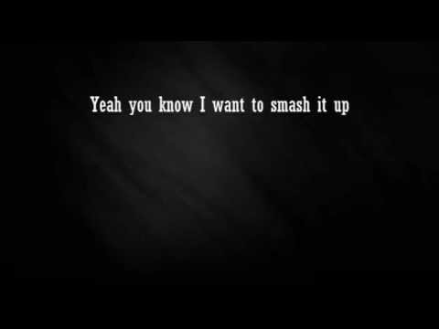 The (International) Noise Conspiracy - Smash It Up (with lyrics on screen)
