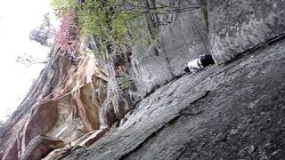 preview picture of video 'american crack rock climbing rrg 1of4'
