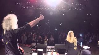 Selfie - We Will Rock You - Sofia [March 16, 2016] - Brian May & Kerry Ellis