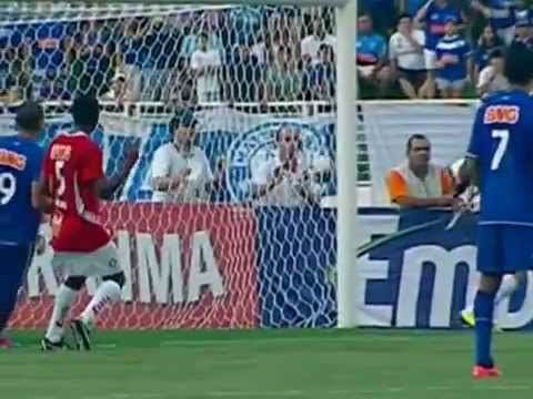 Boa Esporte 0 x 2 Cruzeiro pela 9ª rodada do C. Mineiro 2012 - 31/03/2012 (Melhores momentos)